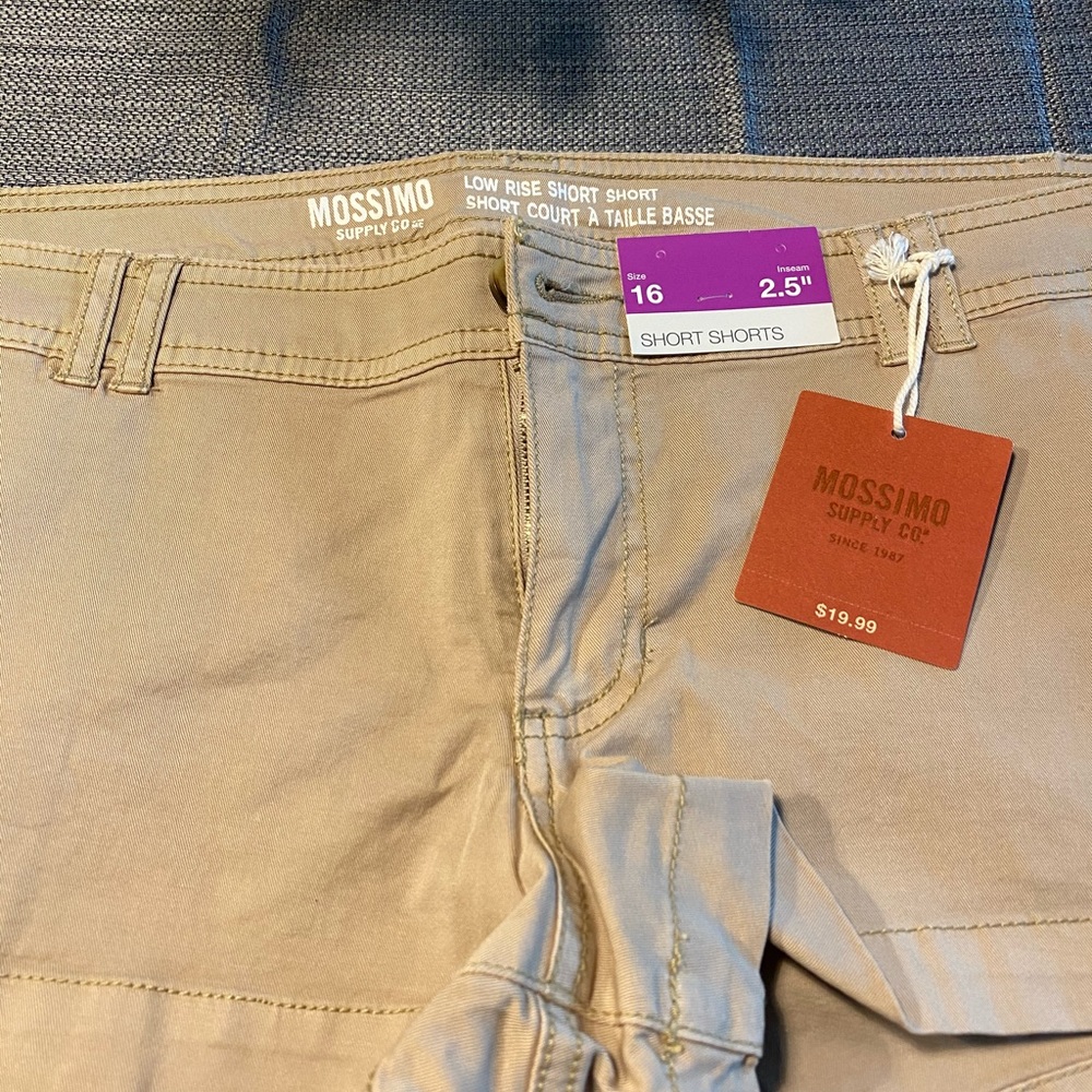 Shorts Size 16 NWT
